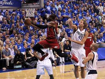 nba湖人vs快船的比赛直播_nba湖人vs快船免费无插件观看每场比赛[绿茵直播]